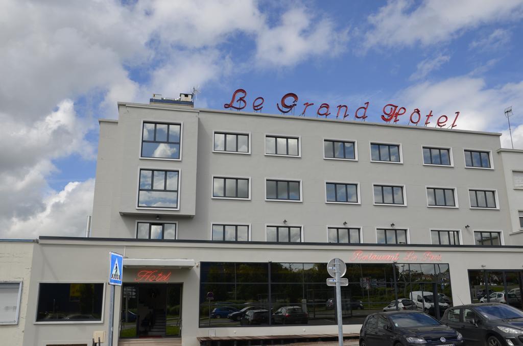 Le Grand Hotel Maubeuge Esterno foto