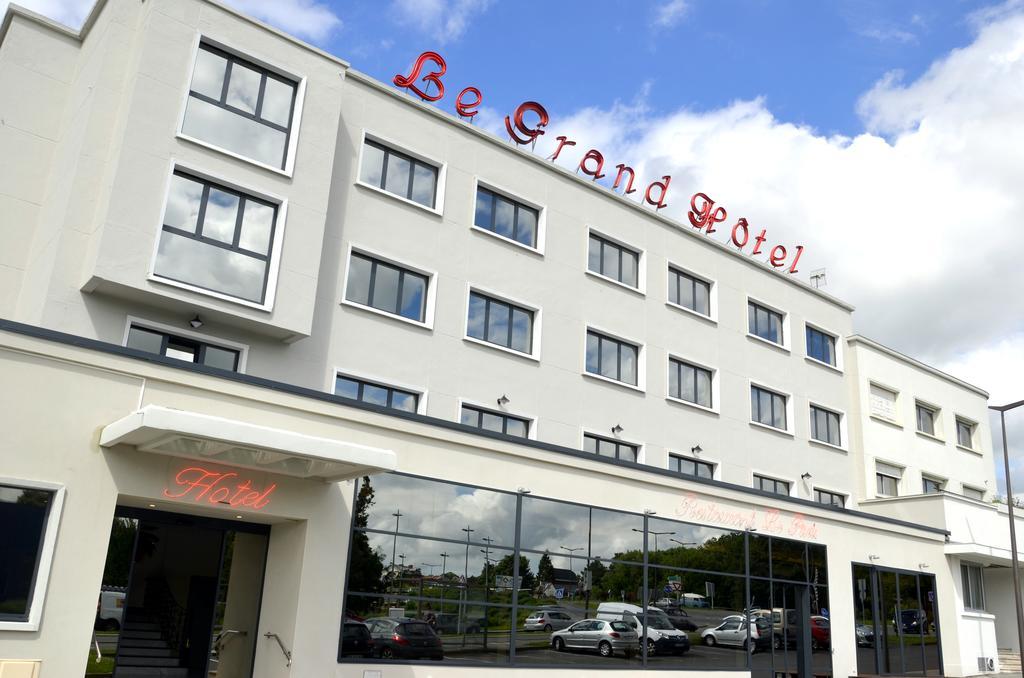 Le Grand Hotel Maubeuge Esterno foto